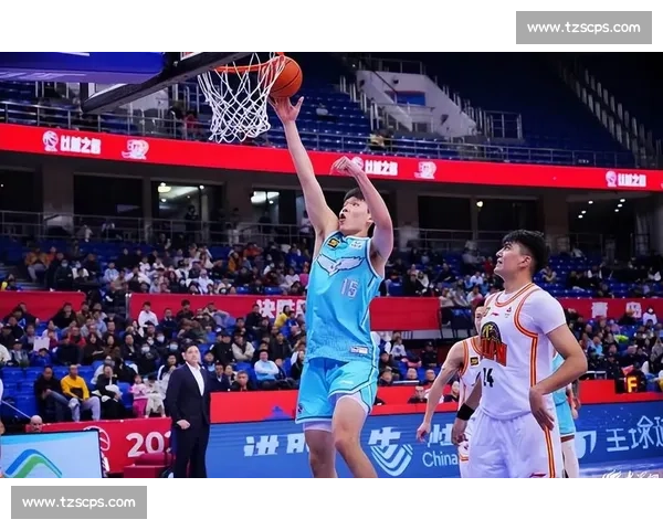 杨瀚森白衣闪耀富保罗庆功宴！湖人锋线新星助阵，四首轮秀彰显 Klutch 统治力